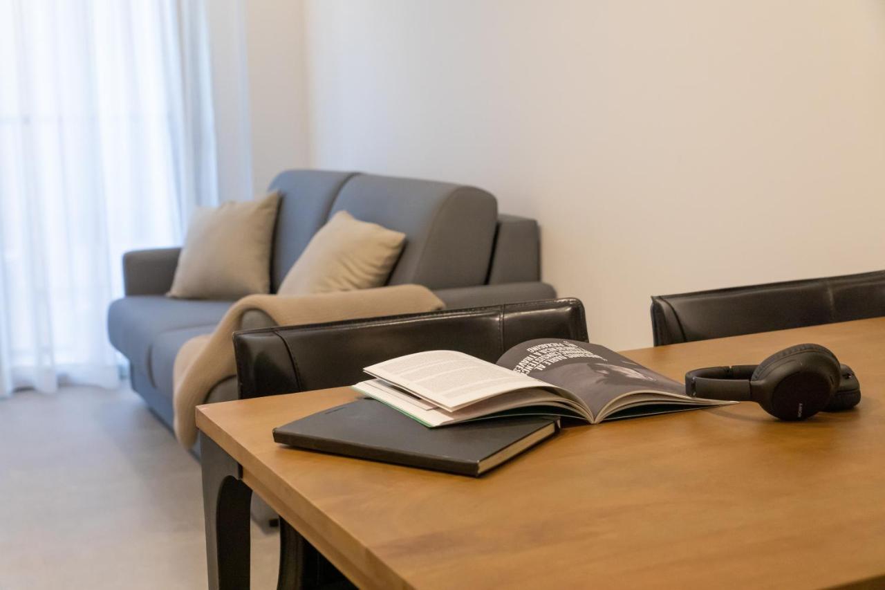 Alidreams Lola Center Apartamentos อาลิกันเต ภายนอก รูปภาพ