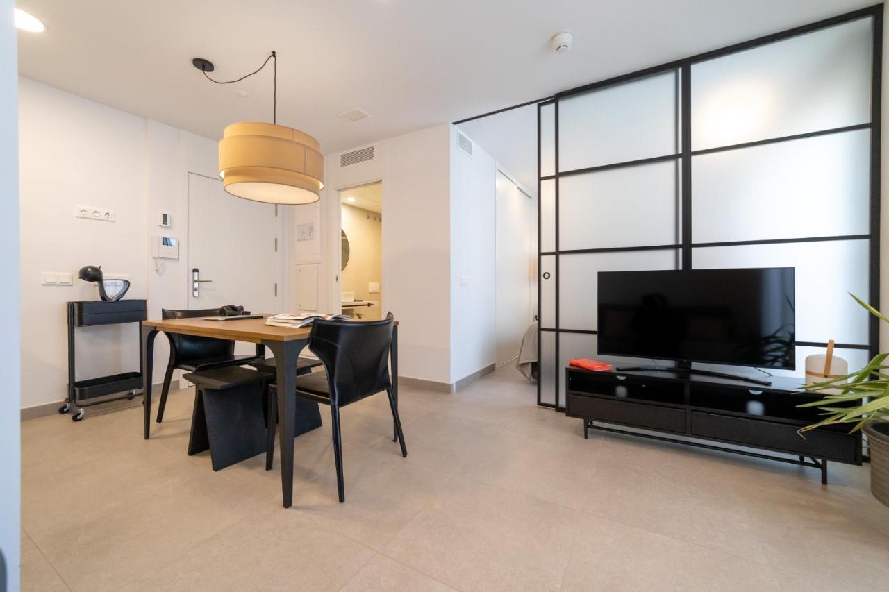 Alidreams Lola Center Apartamentos อาลิกันเต ภายนอก รูปภาพ