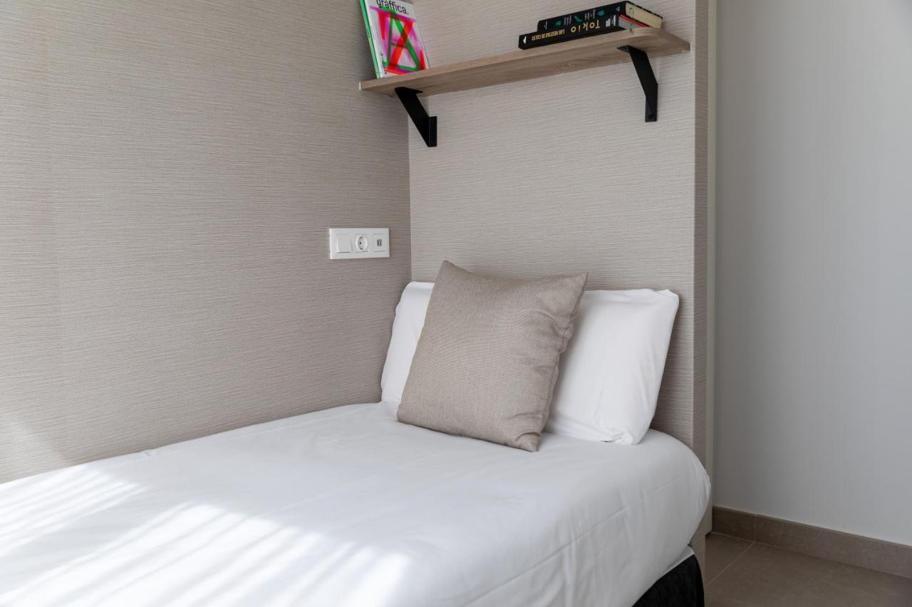 Alidreams Lola Center Apartamentos อาลิกันเต ภายนอก รูปภาพ
