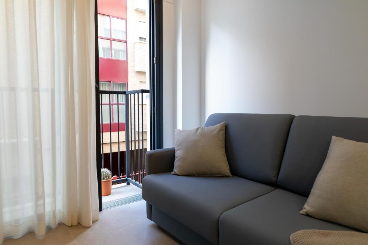 Alidreams Lola Center Apartamentos อาลิกันเต ภายนอก รูปภาพ