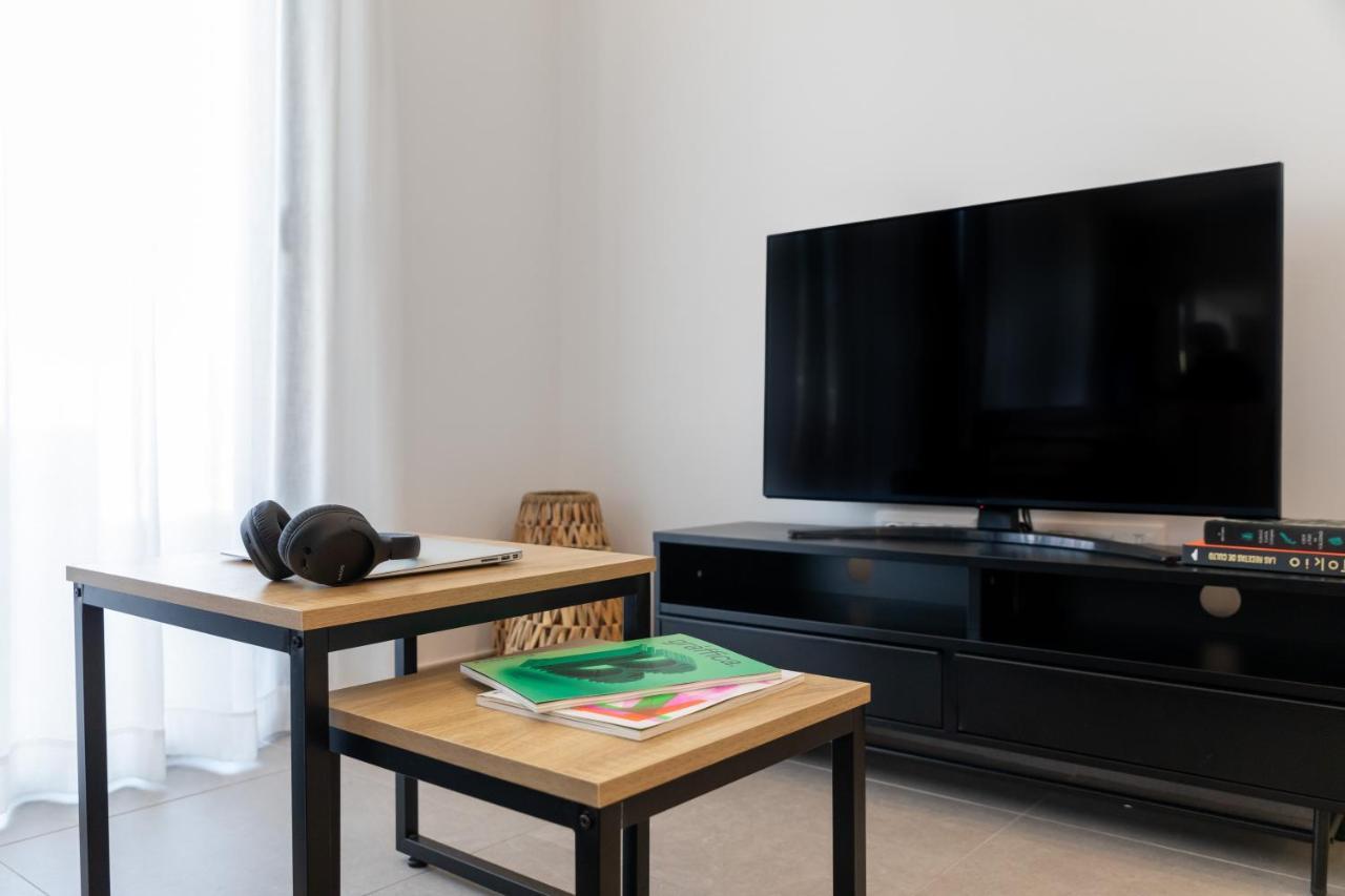 Alidreams Lola Center Apartamentos อาลิกันเต ภายนอก รูปภาพ
