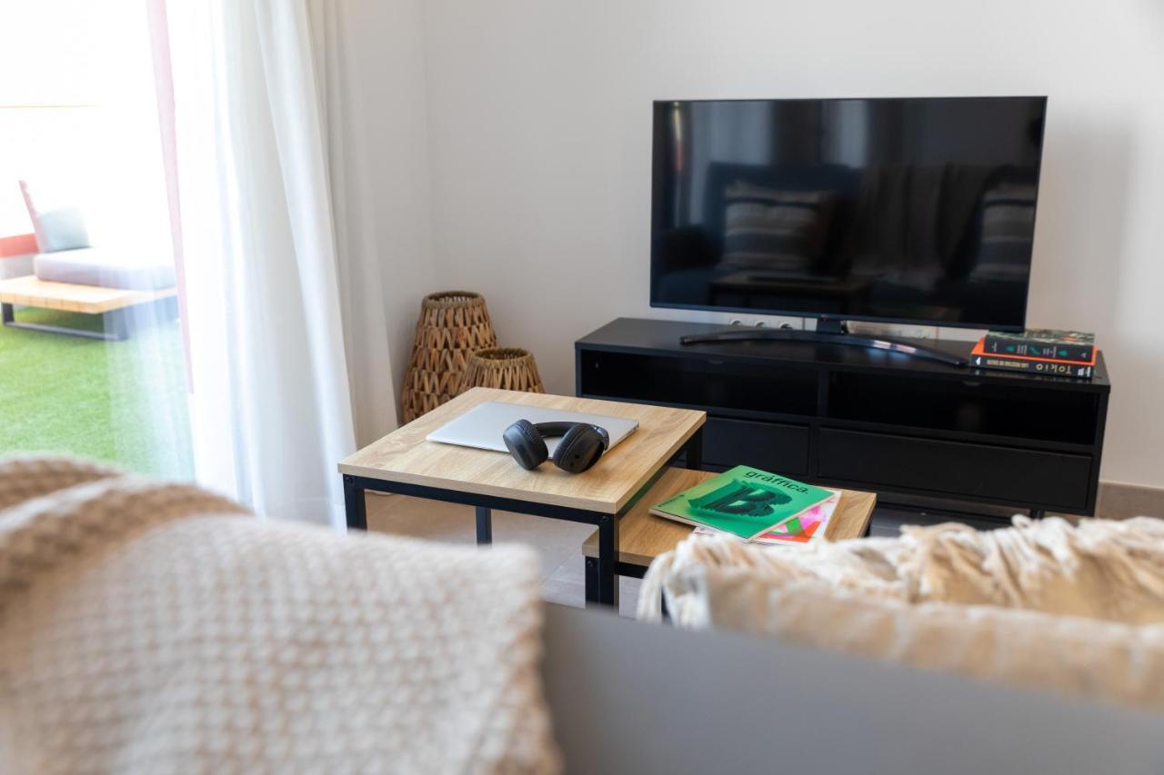 Alidreams Lola Center Apartamentos อาลิกันเต ภายนอก รูปภาพ