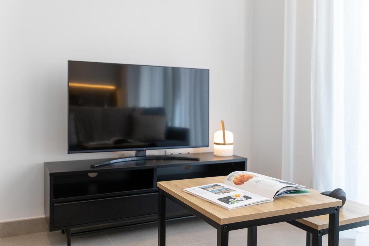 Alidreams Lola Center Apartamentos อาลิกันเต ภายนอก รูปภาพ