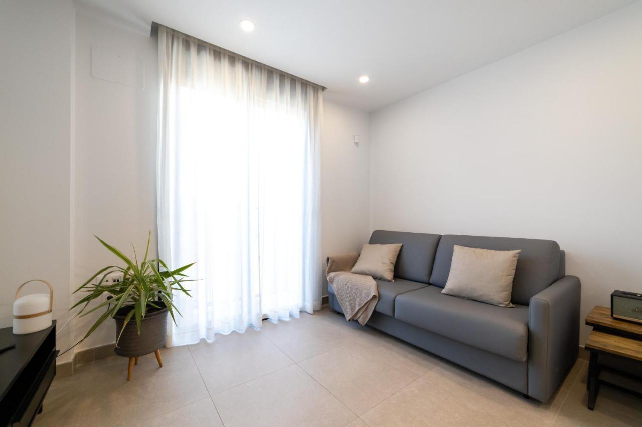 Alidreams Lola Center Apartamentos อาลิกันเต ภายนอก รูปภาพ