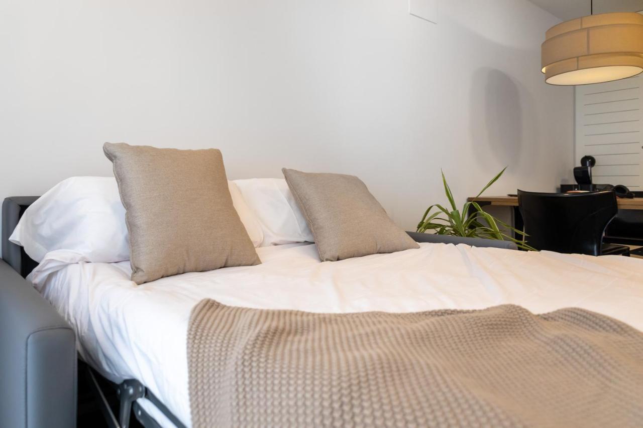 Alidreams Lola Center Apartamentos อาลิกันเต ภายนอก รูปภาพ